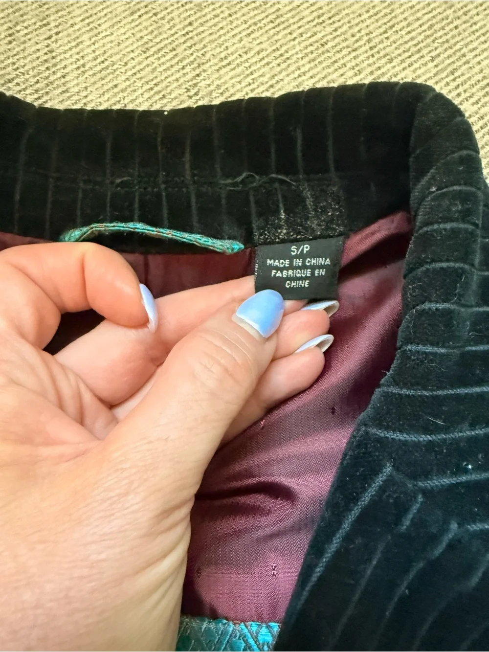 Guess men’s crushed
